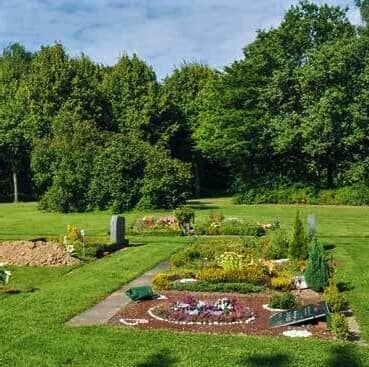 Grabstätten auf dem muslimischen Friedhof in der Schweiz